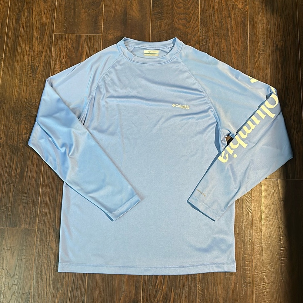 Columbia PFG Dri Fit